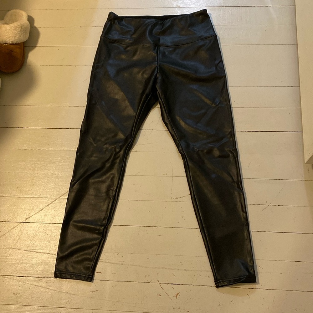 Joe Fresh faux leather leggings size L